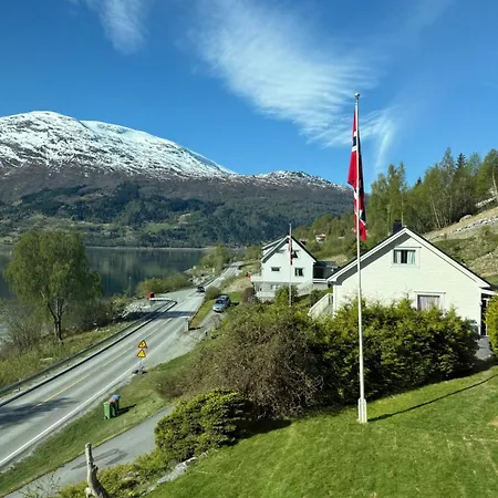 Solvik - Fjord View In